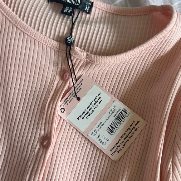 Missguided Dress bnwt size 16 but better for a 14! Definitely small sizing x - Picture 2 of 2